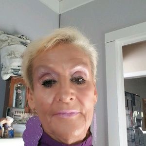 Meet your Posher, Carole